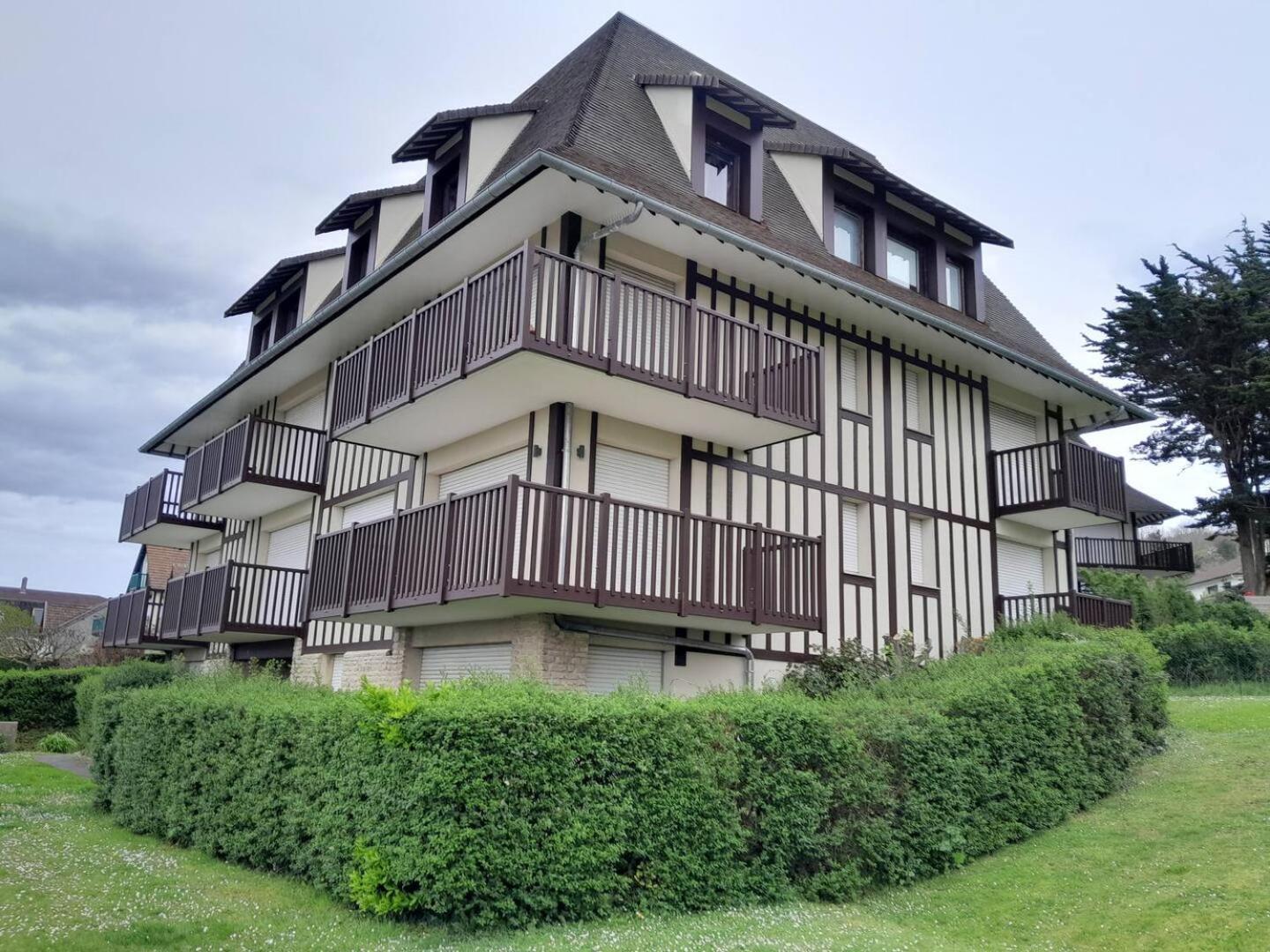 Appartement 45M2 - Proche Deauville - Vue Mer Bénerville-sur-Mer Exterior foto