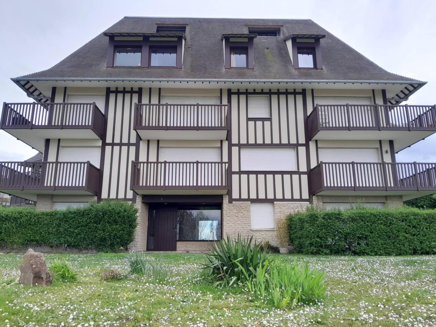 Appartement 45M2 - Proche Deauville - Vue Mer Bénerville-sur-Mer Exterior foto